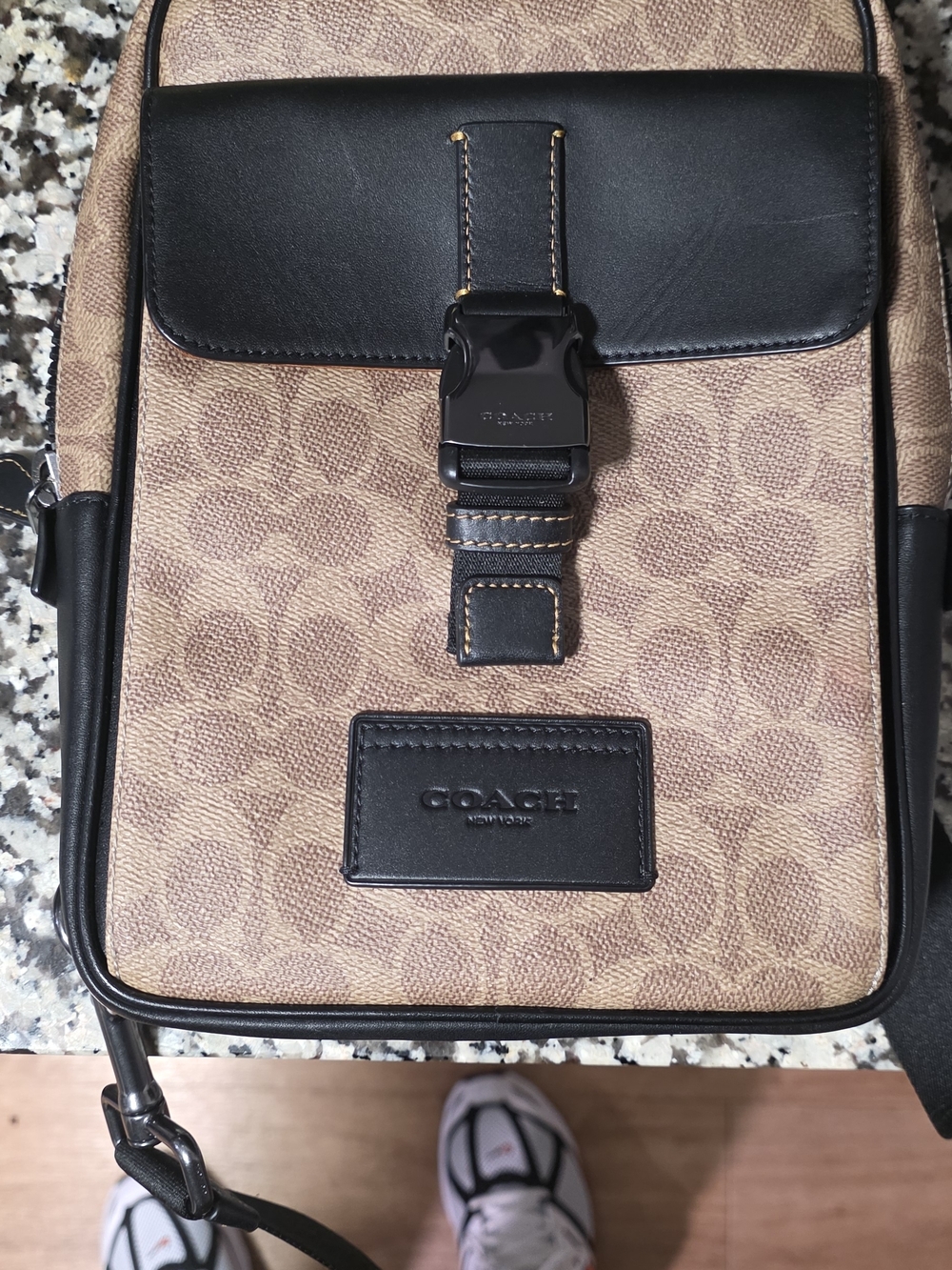 Coach Men’s Signature Canvas Messenger Bag in Brown and Black And Wallet